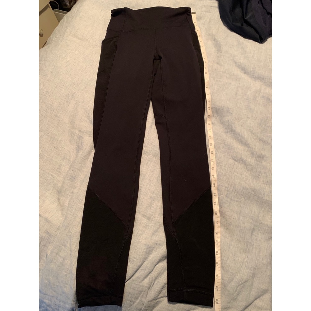 Lululemon black leggings with mesh size 6